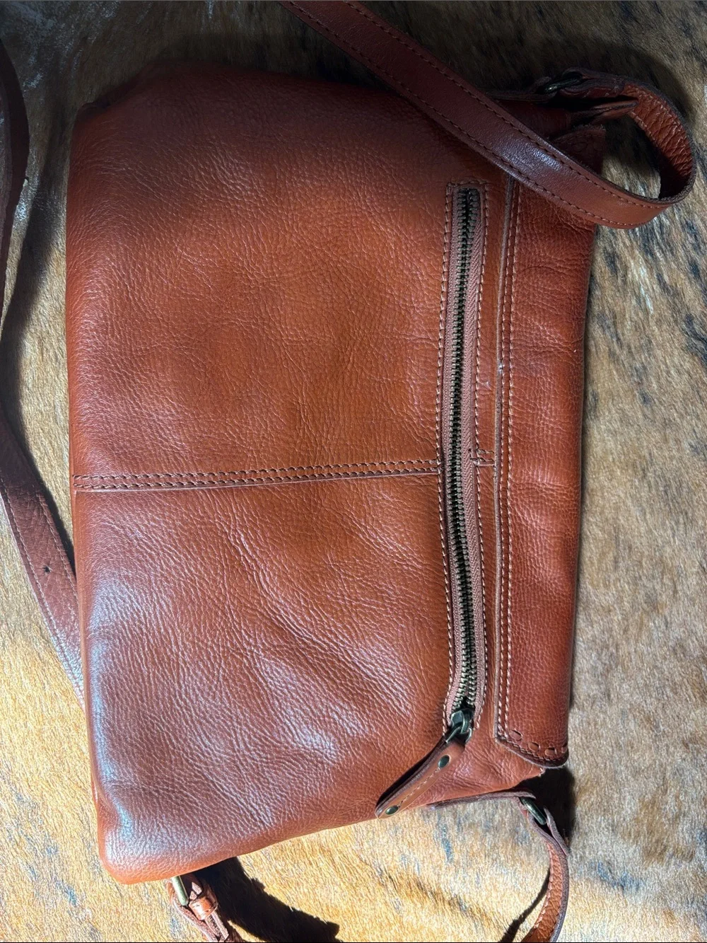 Classic Leather Messenger Bag in Cognac Brown